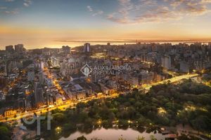 Image 29 - 899273