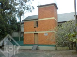 Image 6 - 899274