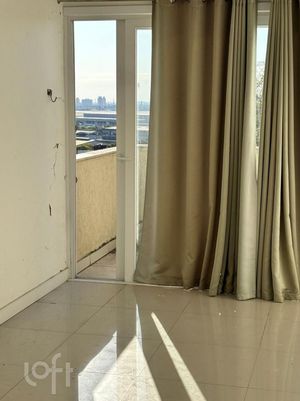 Image 24 - 899295