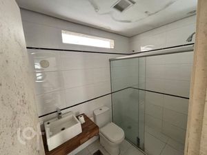 Image 9 - 899295