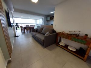 Image 1 - 899298