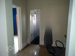 Image 7 - 899392
