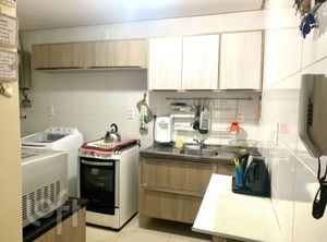 Image 3 - 899398