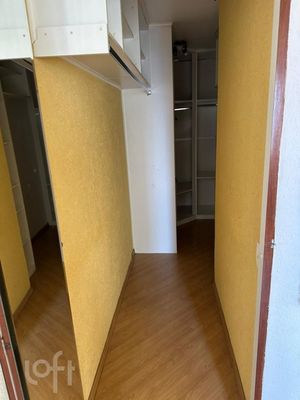 Image 6 - 899401