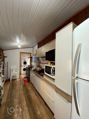 Image 8 - 899408