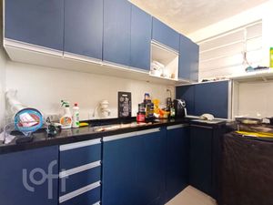 Image 8 - 899414