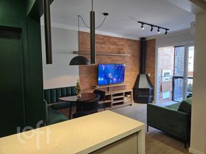 Image 10 - 899420