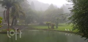 Image 19 - 899422