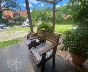 Image 7 - 899422