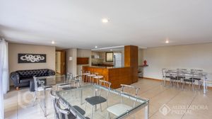 Image 18 - 899424