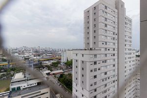 Image 12 - 899436
