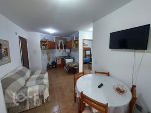 Image 9 - 899437