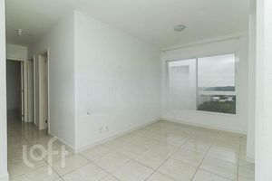 Image 30 - 899438