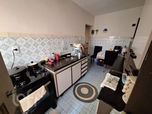 Image 1 - 899446