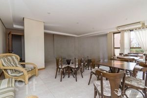 Image 19 - 899448