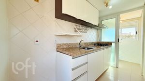 Image 9 - 899449
