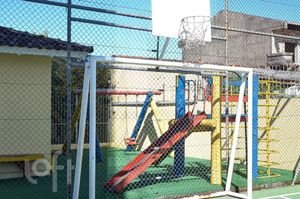 Image 10 - 899451