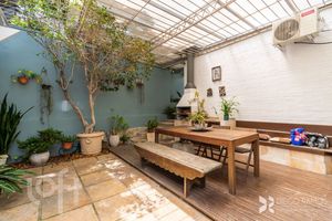 Image 6 - 899471