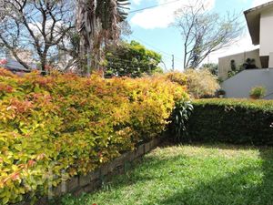 Image 29 - 899471