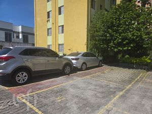 Image 7 - 899510