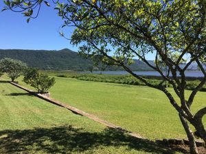 Image 12 - 899522