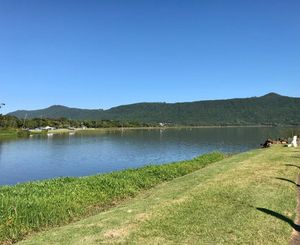 Image 15 - 899522