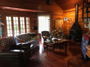 Image 4 - 899522