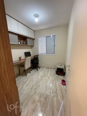 Image 19 - 899545