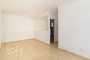 Image 1 - 899564