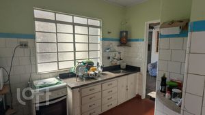 Image 4 - 899587