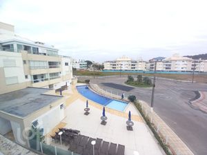 Image 1 - 899599