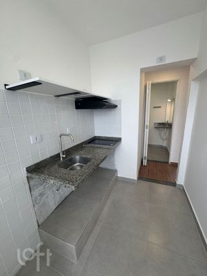 Image 3 - 899607