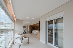 Image 25 - 899609