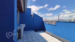 Image 7 - 899612