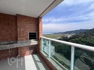 Image 13 - 899615
