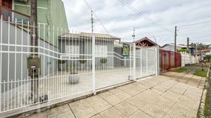 Image 3 - 899630