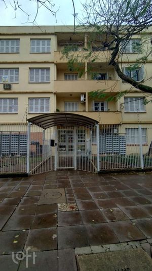 Image 8 - 899639