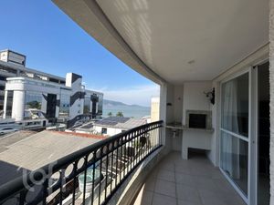 Image 11 - 899650