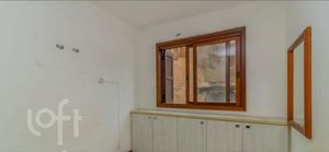 Image 7 - 899668