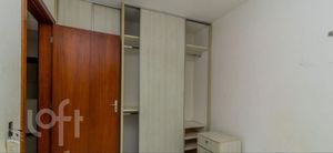 Image 4 - 899668