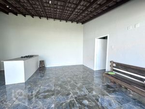Image 32 - 899669