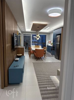Image 3 - 899675