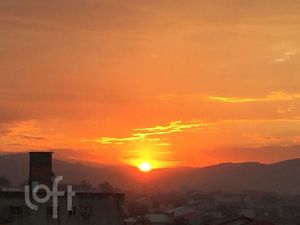 Image 16 - 899681