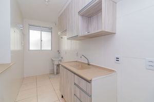 Image 4 - 899737