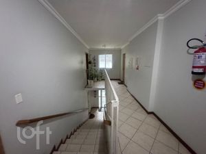 Image 2 - 899741