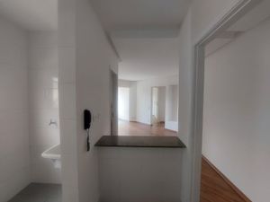 Image 1 - 899742