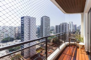 Image 4 - 899743