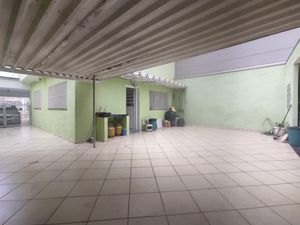Image 26 - 899757