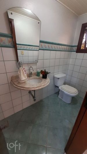 Image 7 - 899762