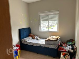 Image 9 - 899780